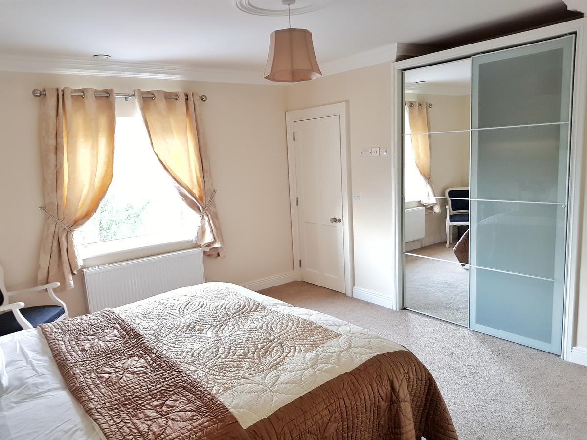 Blackstoops Lodge Енискорти Екстериор снимка